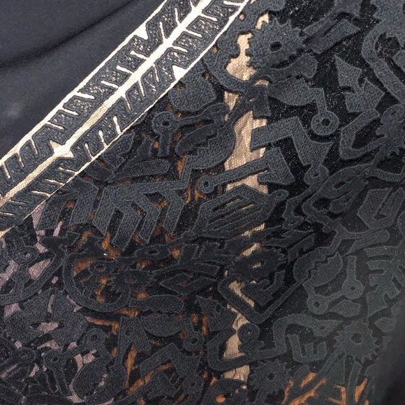 Beautiful Tadashi Shoji dress. - Picture 2 of 5